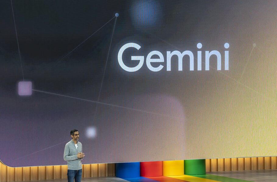 مبنی بر گزارش اینفورمیشن، به نظر می‌رسد که گوگل عرضه هوش مصنوعی قدرتمند Gemini را تا دی‌ماه به تأخیر انداخته است.