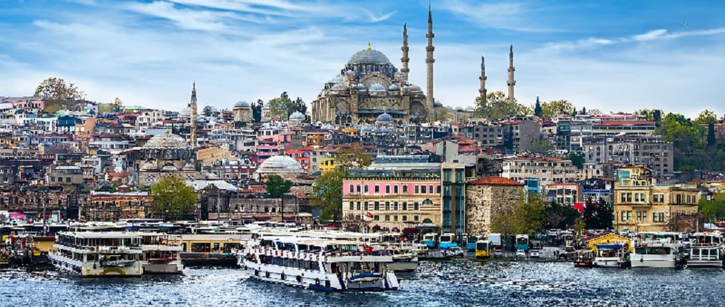 سفر به استانبول با هزینه کم: نکات و راهکارهای کاهش هزینه