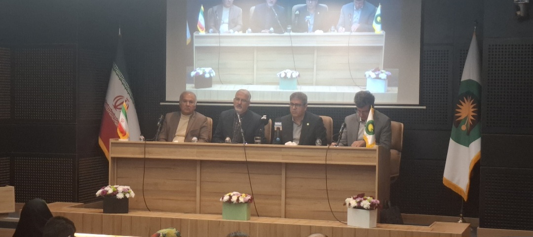 دکتر تیموری در نشست خبری همایش ملی توسعه نظام کارشناسی: کانون تهران بیش از ۳۷۰۰ کارشناس در ۷۵ رشته تخصصی دارد دکتر تیموری در نشست خبری همایش ملی توسعه نظام کارشناسی: کانون تهران بیش از ۳۷۰۰ کارشناس در ۷۵ رشته تخصصی دارد