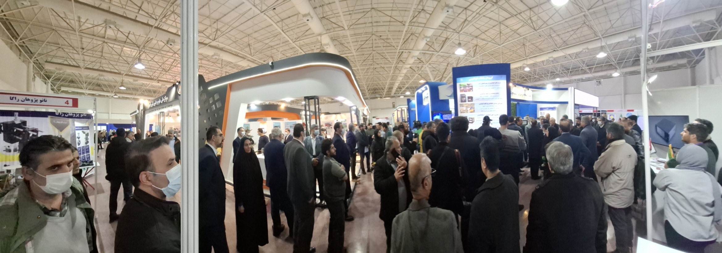 گزارش تصویری آیین افتتاح رسمی ششمین نمایشگاه تخصصی لیزر، فوتونیک و فناوریهای کوانتوم ایران گزارش تصویری آیین افتتاح رسمی ششمین نمایشگاه تخصصی لیزر، فوتونیک و فناوریهای کوانتوم ایران