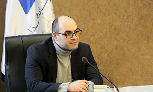تجریشی در آیین معارفه گروه مالی فیروزه برای عرضه اولیه سهام در بورس: فیروزه در سال‌های گذشته توانسته فرصت‌های رشد را در زمان درست تشخیص دهد