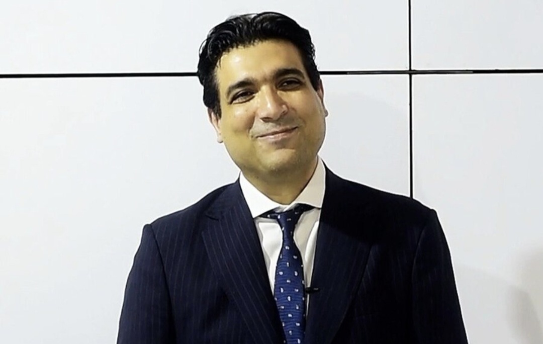 ربیعی در آیین معارفه گروه مالی فیروزه برای عرضه اولیه سهام در بورس: هدف اصلی مجموعه تداوم رشد پایدار و ورود پرقدرت به حوزه‌های نوین خدمات مالی است