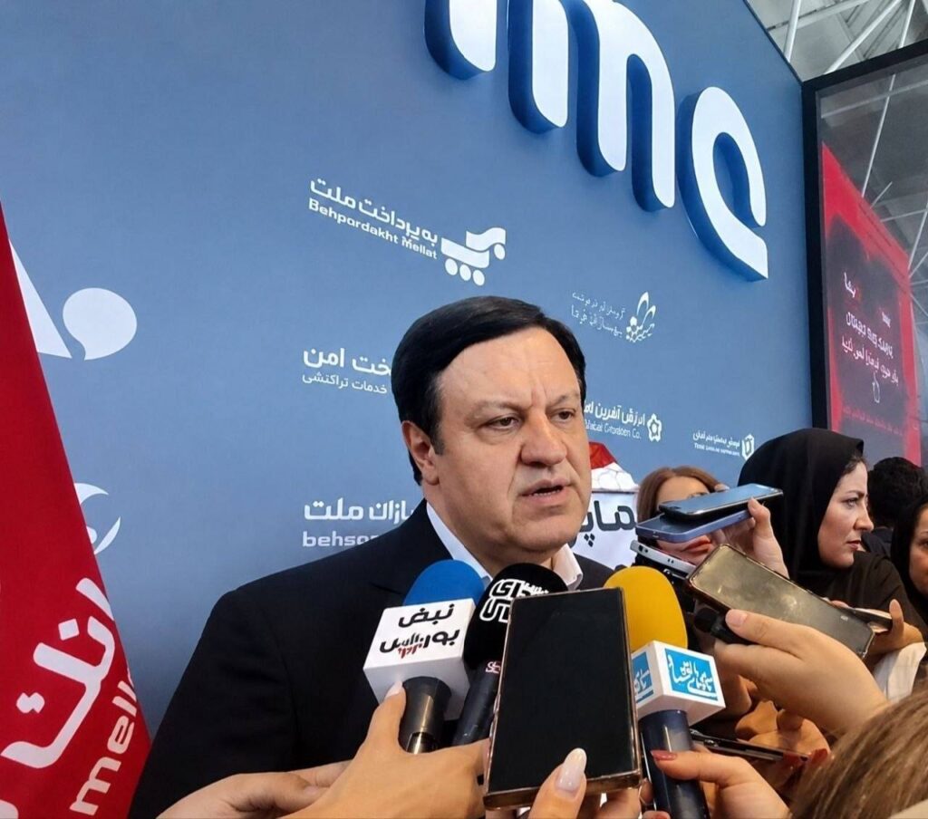 فرخ‌نژاد در آیین رونمایی از سرویس خرید اعتباری «دیماپی» بانک ملت: راه‌اندازی دیماپی حاصل کار تیمی و همدلی بخش‌های مختلف بانک ملت بوده است