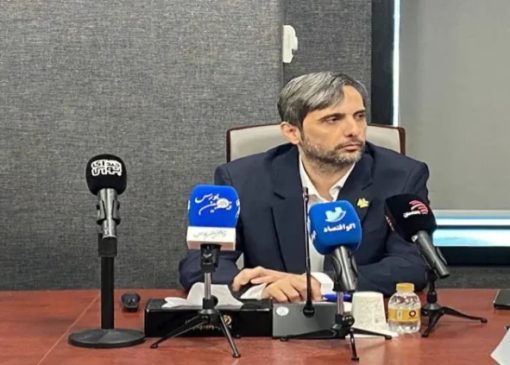 مقدم در نخستین نشست خبری آیین معارفه شرکت «کیمیا پلی‌ استر قم» با نماد «شکیمیا»: بیش از ۸۵ درصد محصولات شکیمیا صادراتی است