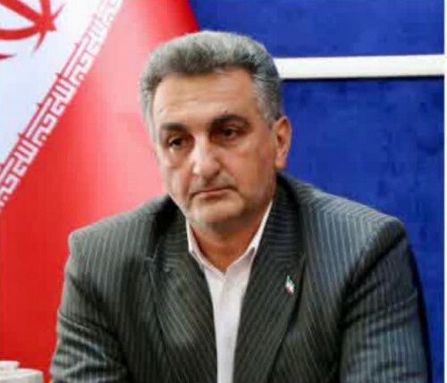 قدردانی منوچهر صفرخانی از مدیر کل محترم آموزش‌ و پرورش استان قزوین در حمایت از فرهنگ کتاب‌خوانی