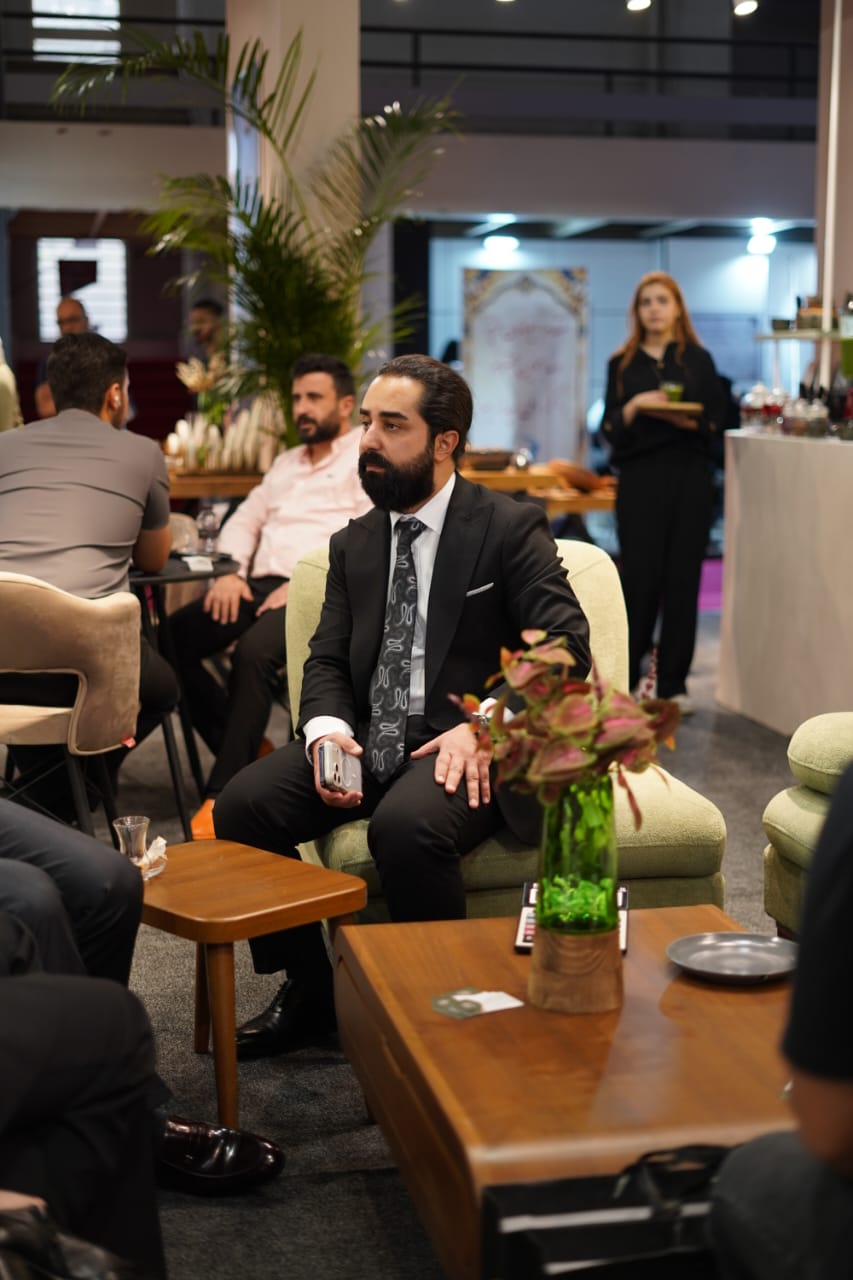 مهندس اصغر زاده در حاشیه بیستمین و ششمین نمایشگاه بین المللی لوازم خانگی ۱۴۰۵: محصول ما کاملا متمایز در صنعت چینی و پرسلان است