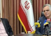 دکتر نجاتیان در نشست خبری به مناسبت روز پرستار: نظام سلامت به قدر کافی شفافیت مخصوصا در حوزه مالی ندارد