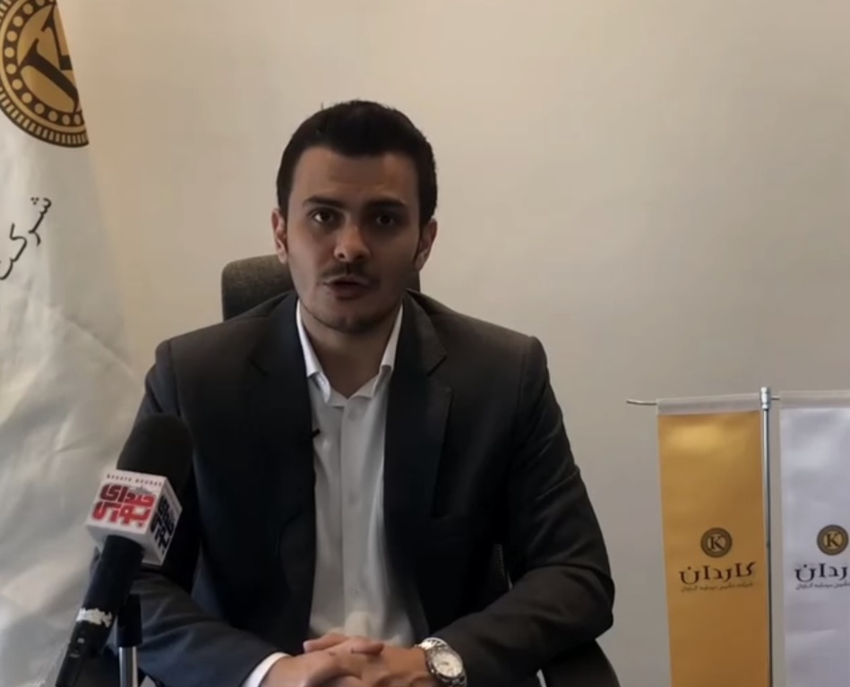 نصیری در نخستین نشست خبری عرضه اولیه سهام شرکت تولیدی سیم و کابل تبریز سیمکات: سود ناخالص شرکت سیمکات در آخرین دوره مالی رشد ۱۷۶ درصدی را تجربه کرده نصیری در نخستین نشست خبری عرضه اولیه سهام شرکت تولیدی سیم و کابل تبریز سیمکات: سود ناخالص شرکت سیمکات در آخرین دوره مالی رشد ۱۷۶ درصدی را تجربه کرده